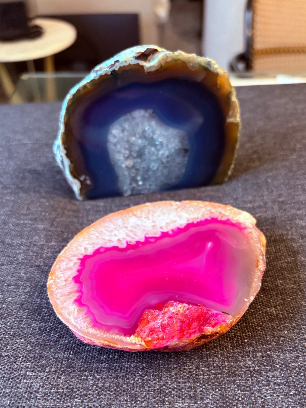 Pair of colourful paperweights, in blue & fucschia, natural stone.